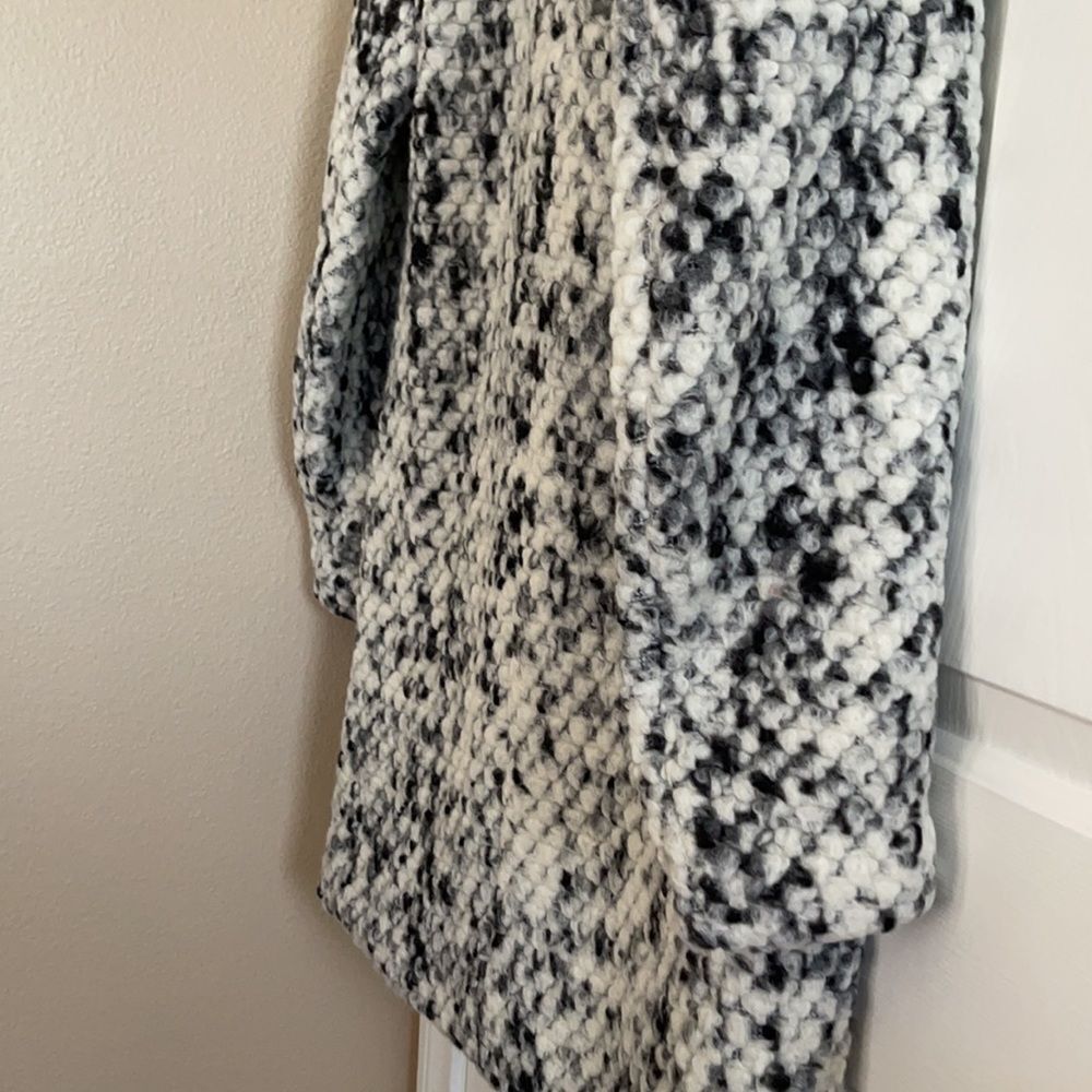 Steve Madden Black/White Coat size M - Picture 8 of 9